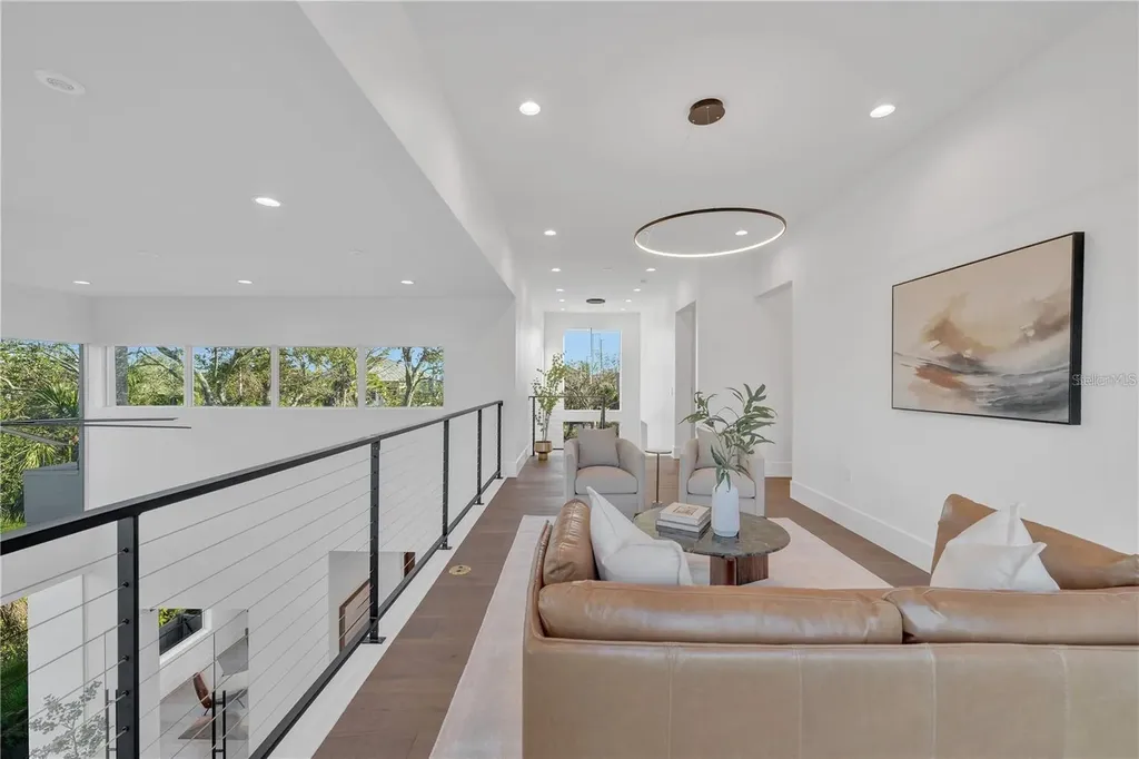 603 Tremont Street Sarasota FL 34242