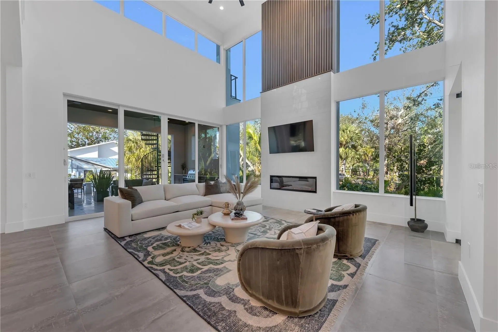 603 Tremont Street Sarasota FL 34242