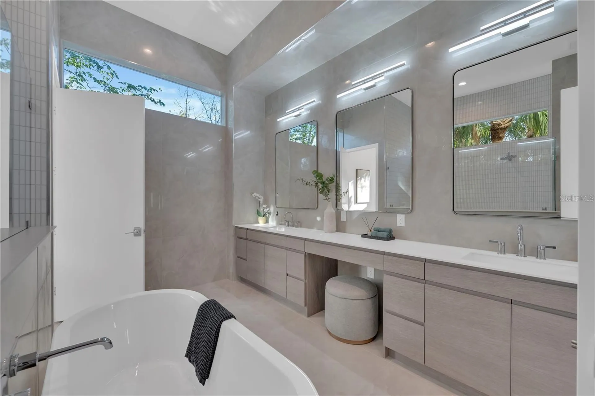 603 Tremont Street Sarasota FL 34242