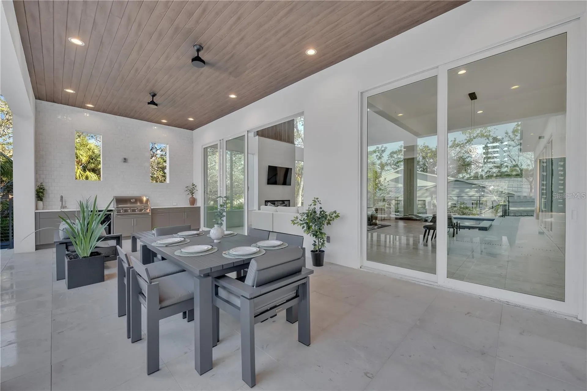 603 Tremont Street Sarasota FL 34242