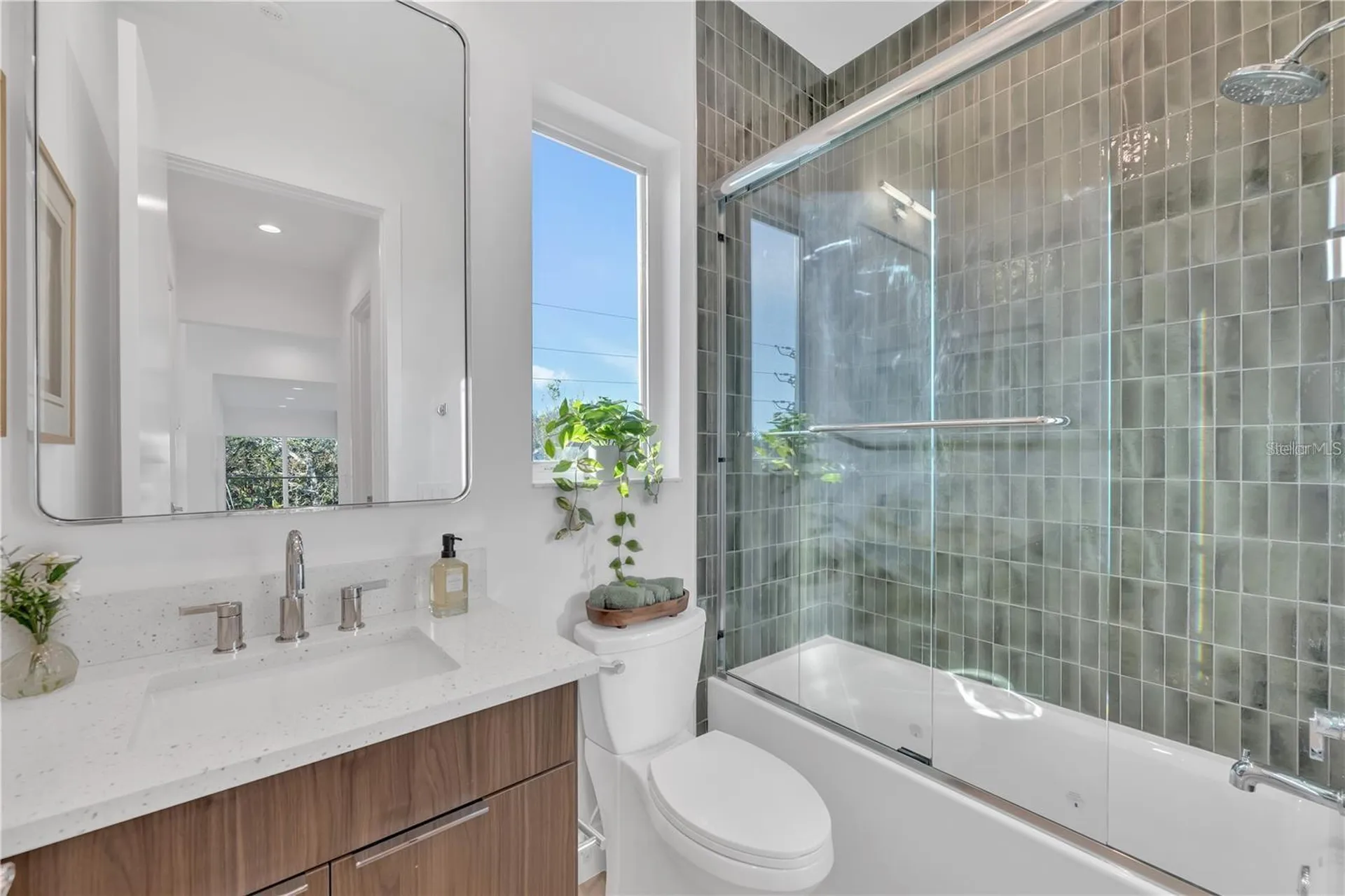 603 Tremont Street Sarasota FL 34242