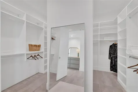 603 Tremont Street Sarasota FL 34242