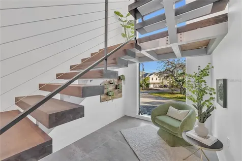 603 Tremont Street Sarasota FL 34242