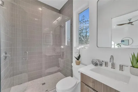 603 Tremont Street Sarasota FL 34242