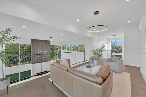 603 Tremont Street Sarasota FL 34242
