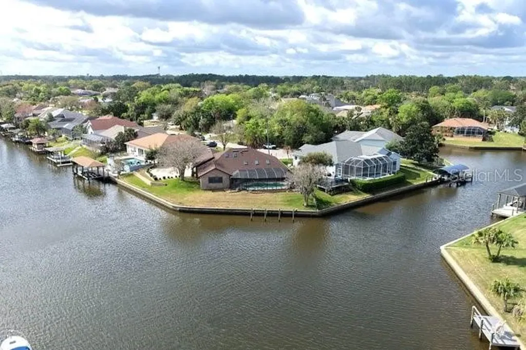 16 Crandell Court Palm Coast FL 32137