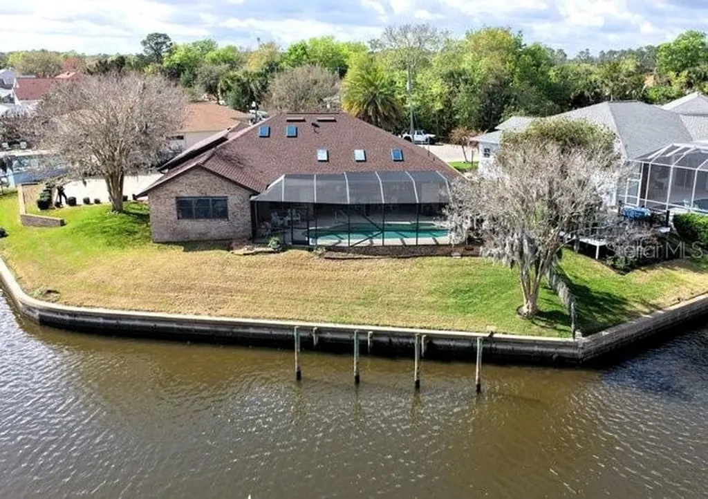 16 Crandell Court Palm Coast FL 32137