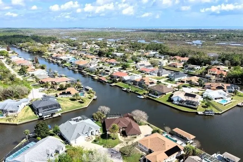 16 Crandell Court Palm Coast FL 32137