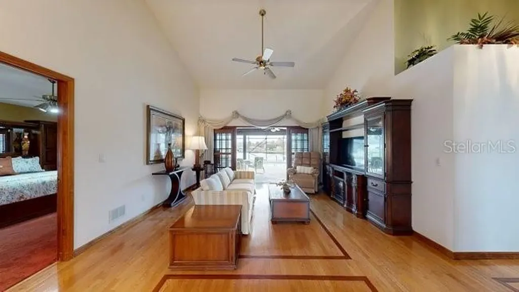 16 Crandell Court Palm Coast FL 32137