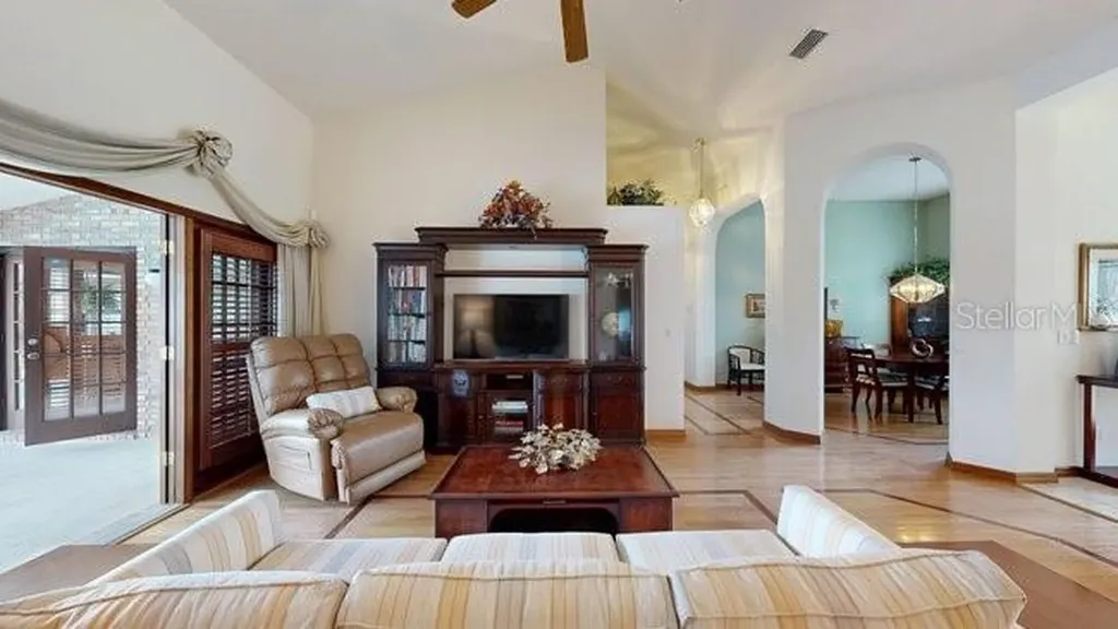 16 Crandell Court Palm Coast FL 32137