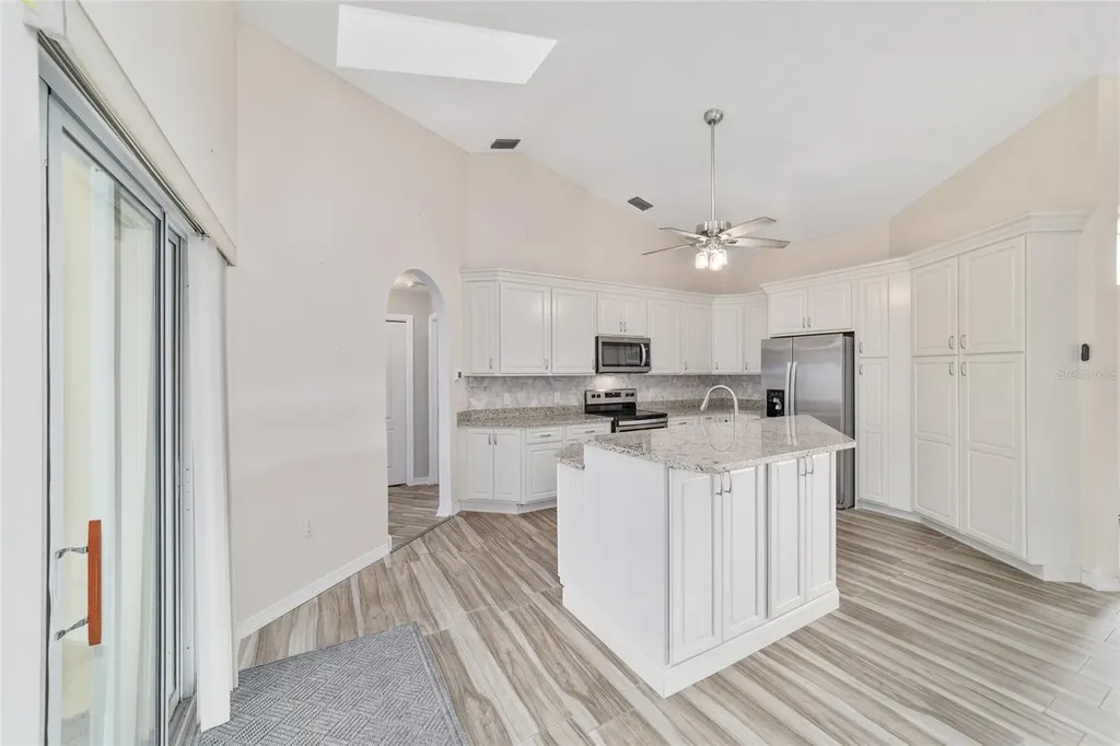 14 SE 62nd Terrace Ocala FL 34472
