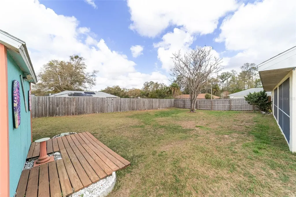 14 SE 62nd Terrace Ocala FL 34472