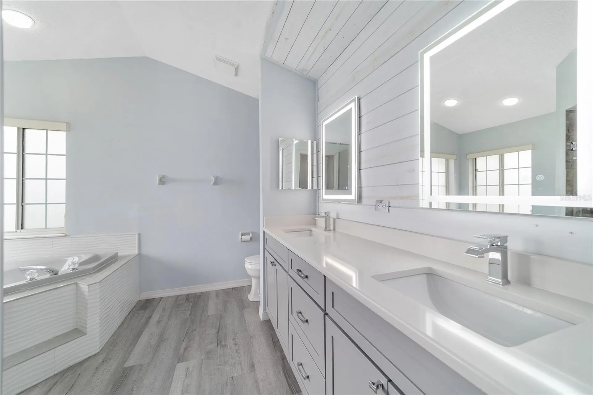 14 SE 62nd Terrace Ocala FL 34472