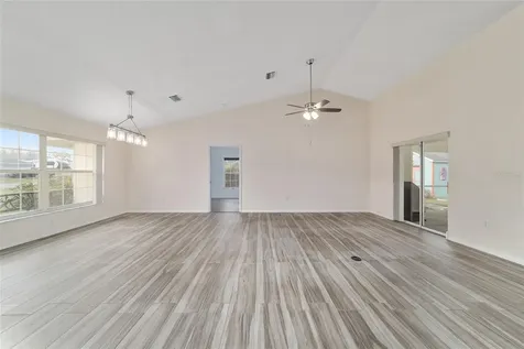 14 SE 62nd Terrace Ocala FL 34472
