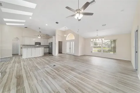 14 SE 62nd Terrace Ocala FL 34472