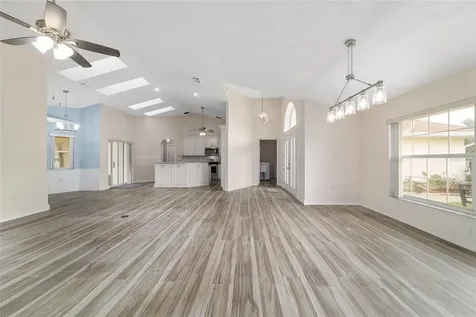14 SE 62nd Terrace Ocala FL 34472