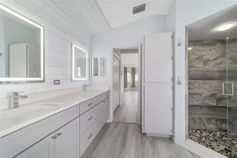 14 SE 62nd Terrace Ocala FL 34472