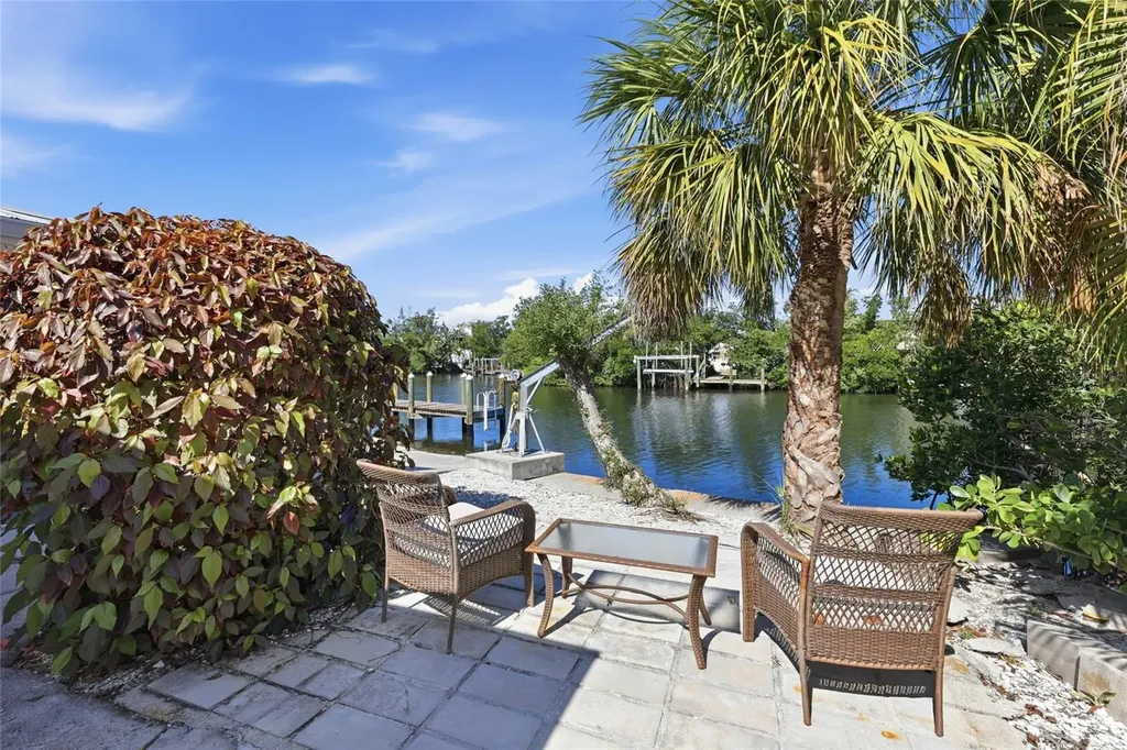 109 Tern Drive Anna Maria FL 34216