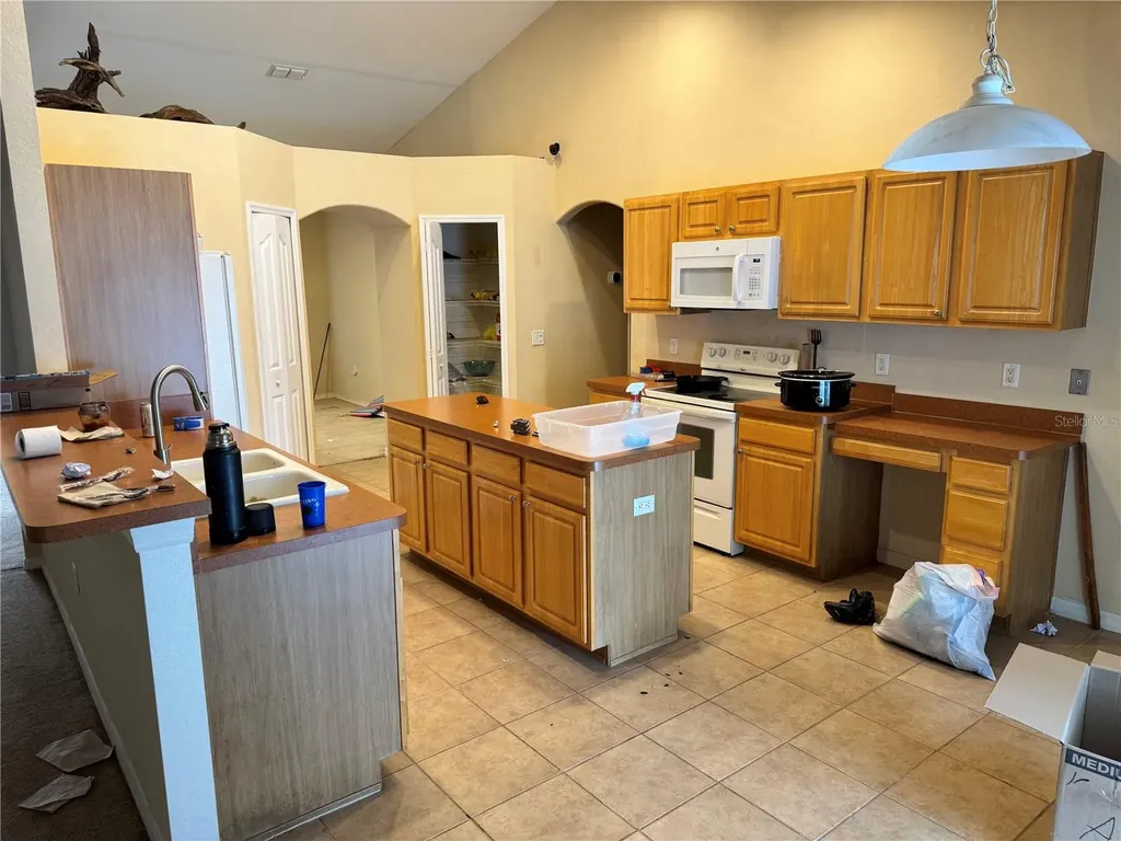 12055 Robina Road Weeki Wachee FL 34614