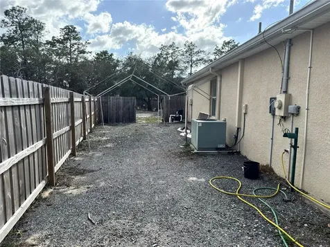 12055 Robina Road Weeki Wachee FL 34614