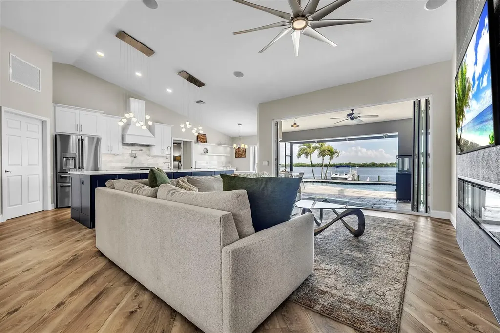 3708 Peace River Drive Punta Gorda FL 33983