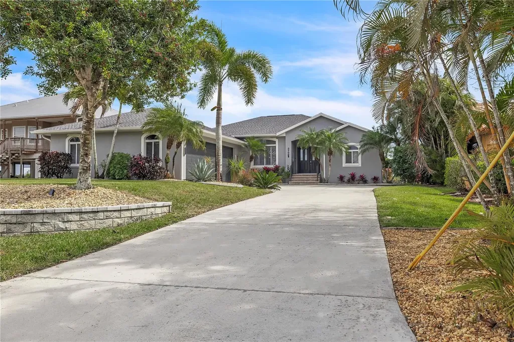 3708 Peace River Drive Punta Gorda FL 33983