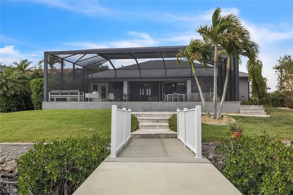 3708 Peace River Drive Punta Gorda FL 33983