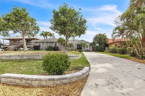 3708 Peace River Drive Punta Gorda FL 33983