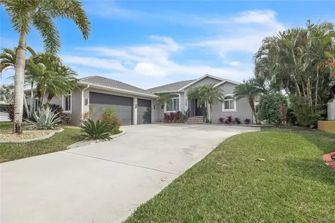 3708 Peace River Drive Punta Gorda FL 33983