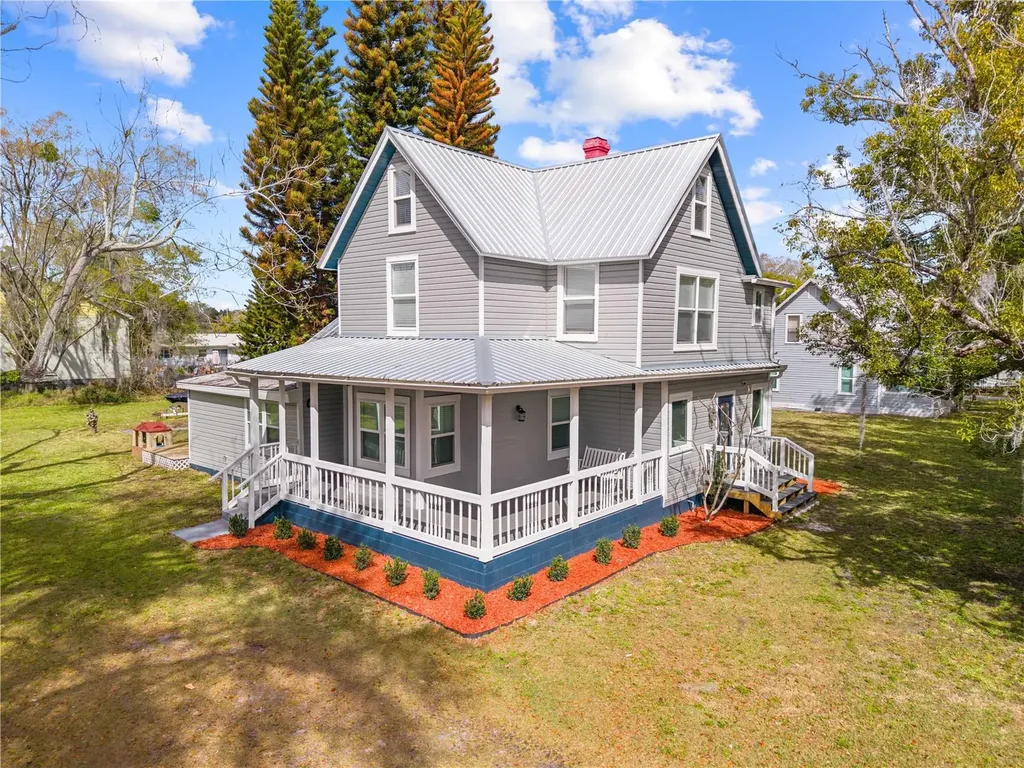 708 Virginia Avenue St Cloud FL 34769