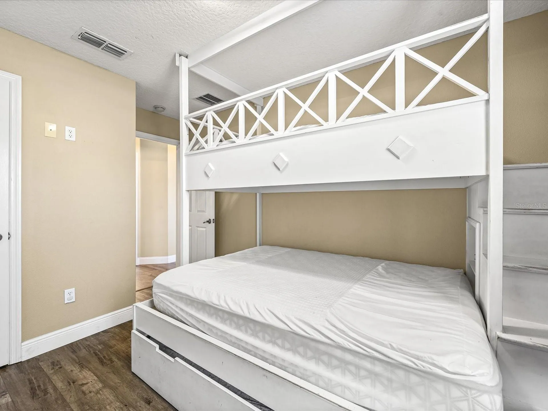 4536 Alberto Circle Kissimmee FL 34746