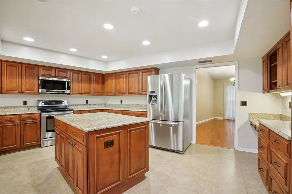 17913 Clear Lake Drive Lutz FL 33548