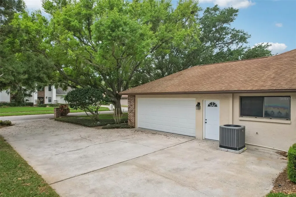 17913 Clear Lake Drive Lutz FL 33548