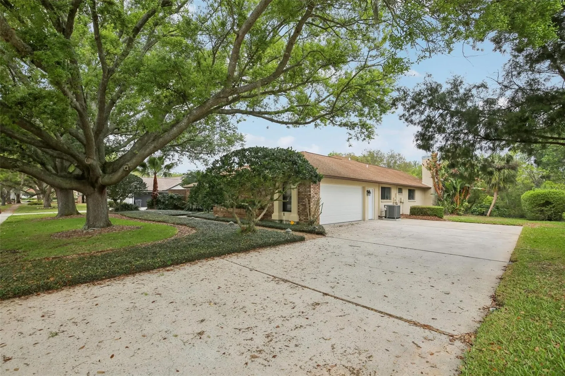 17913 Clear Lake Drive Lutz FL 33548