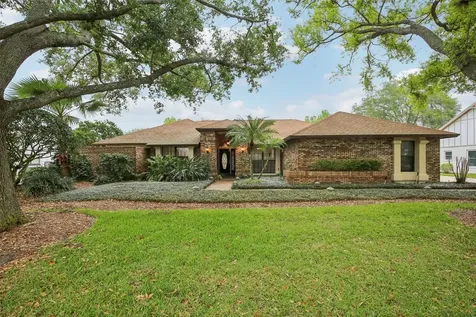 17913 Clear Lake Drive Lutz FL 33548