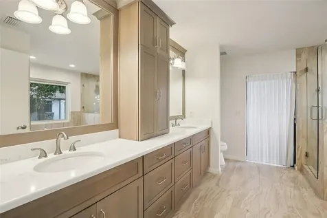17913 Clear Lake Drive Lutz FL 33548