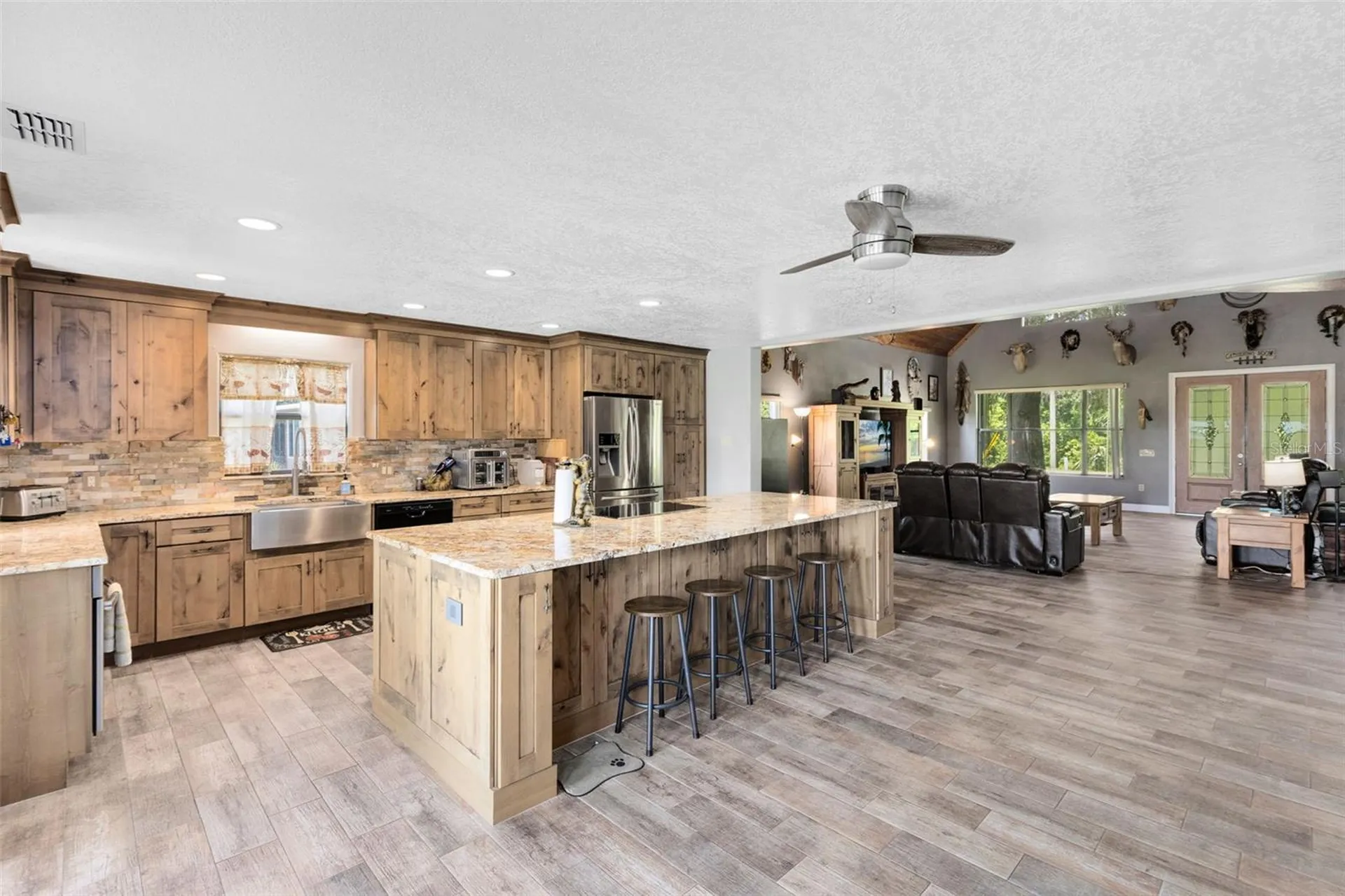 2541 Ridgeway Drive Kissimmee FL 34746