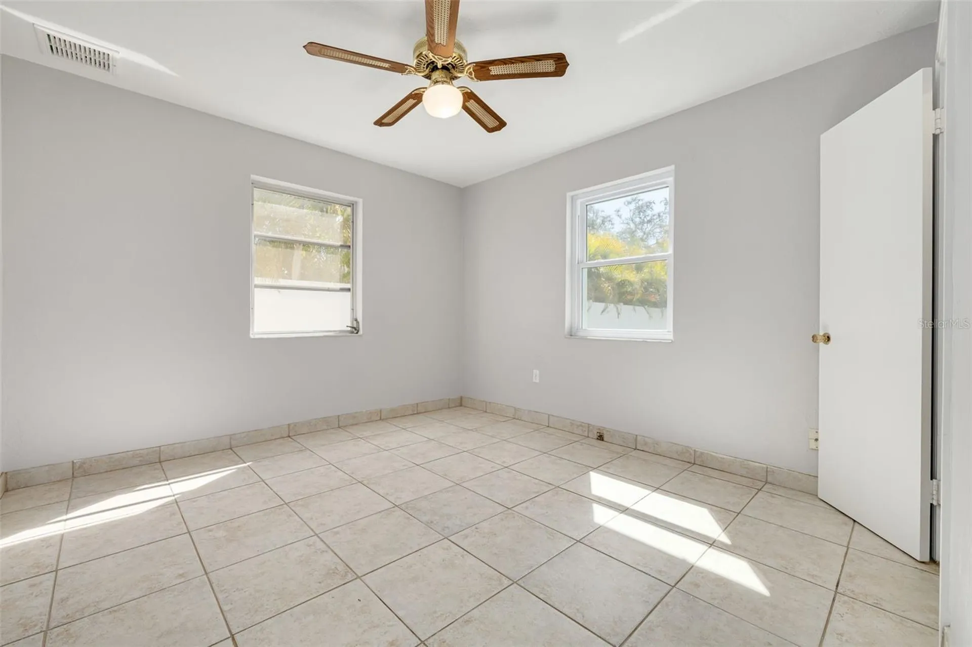 4608 30th Avenue N St Petersburg FL 33713