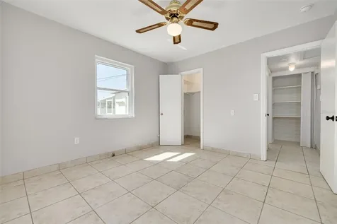 4608 30th Avenue N St Petersburg FL 33713