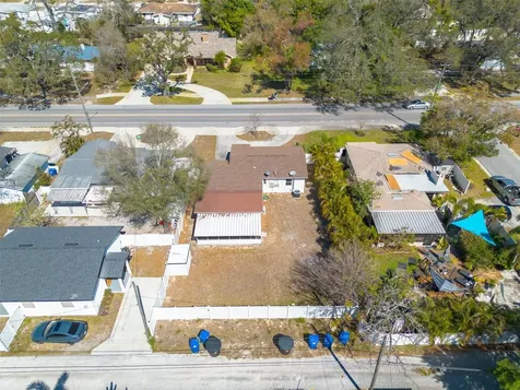 4608 30th Avenue N St Petersburg FL 33713