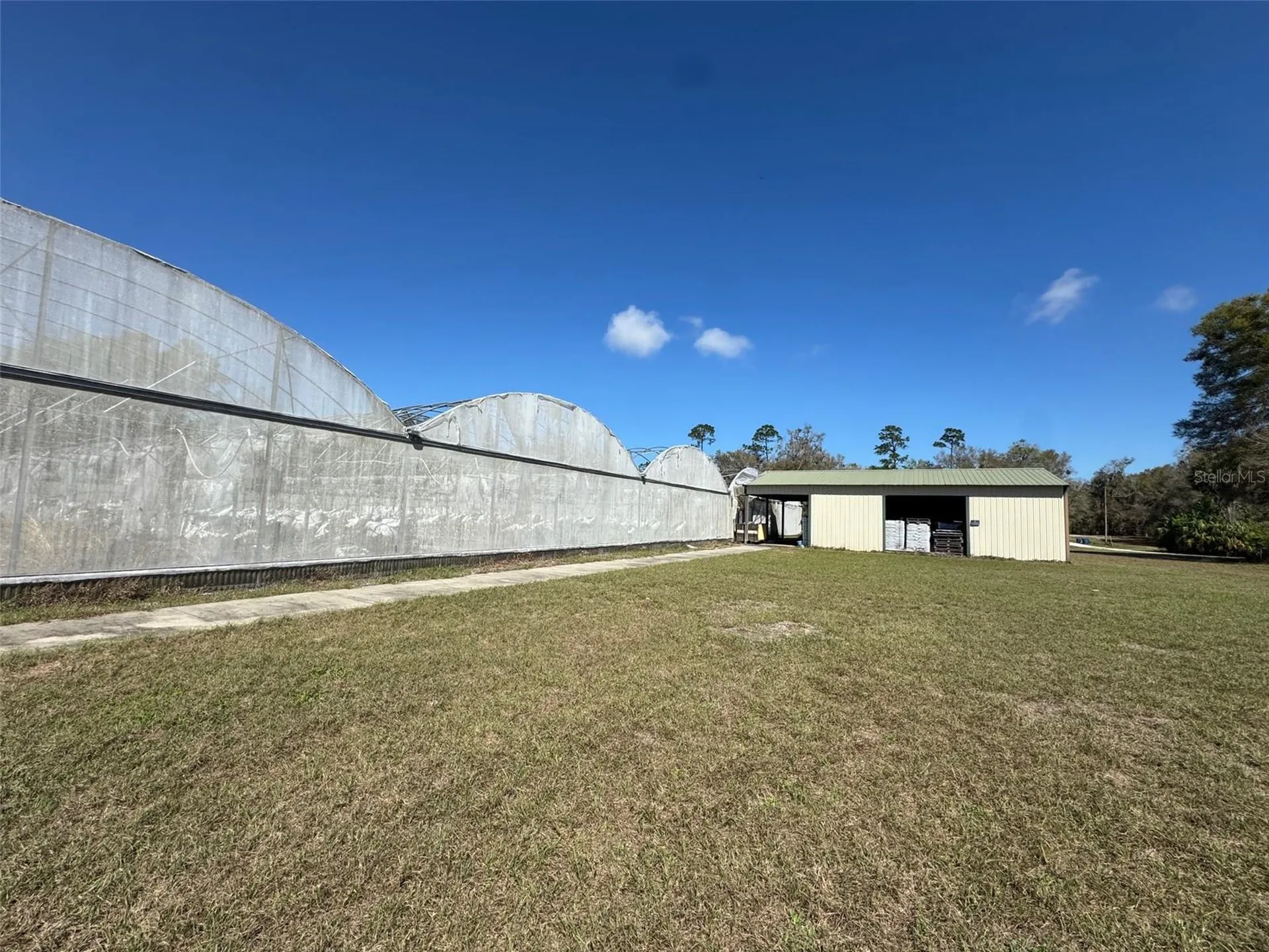 1065 S Massachusetts Avenue Deland FL 32724