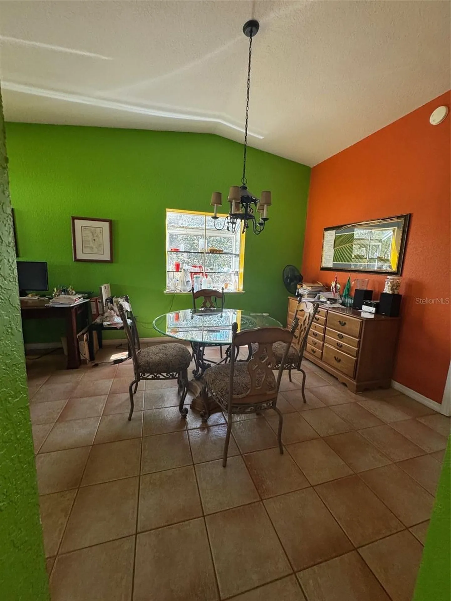 1065 S Massachusetts Avenue Deland FL 32724