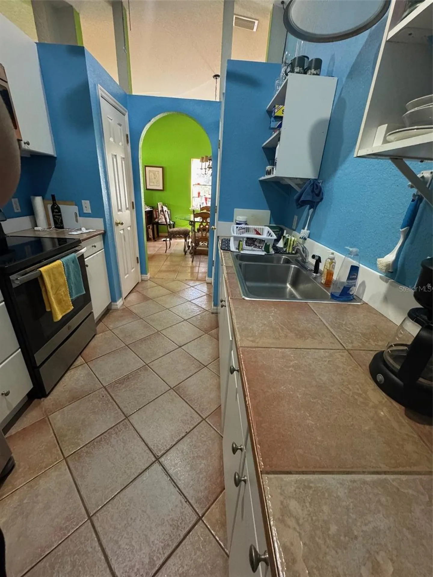 1065 S Massachusetts Avenue Deland FL 32724