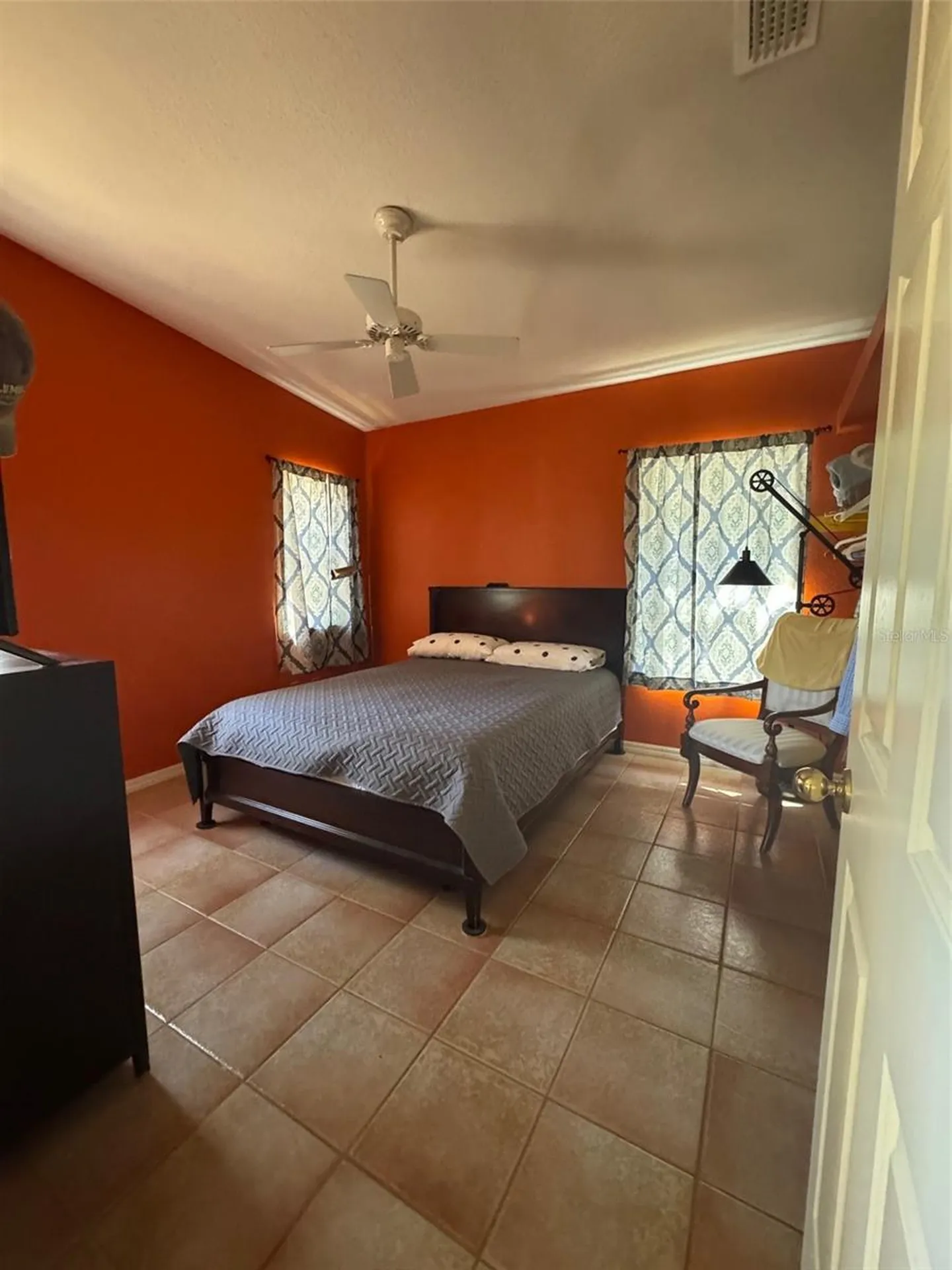 1065 S Massachusetts Avenue Deland FL 32724
