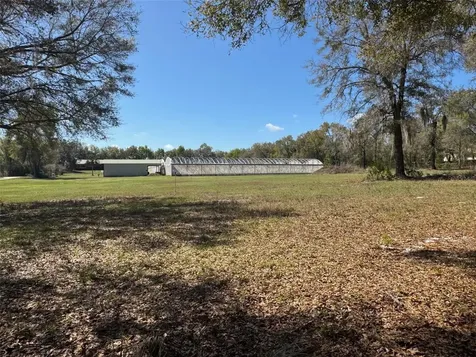 1065 S Massachusetts Avenue Deland FL 32724