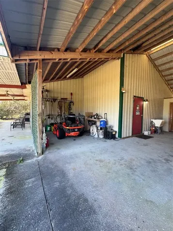 1065 S Massachusetts Avenue Deland FL 32724