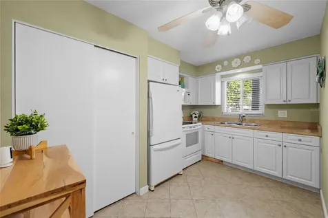 2304 Ringling Boulevard Sarasota FL 34237