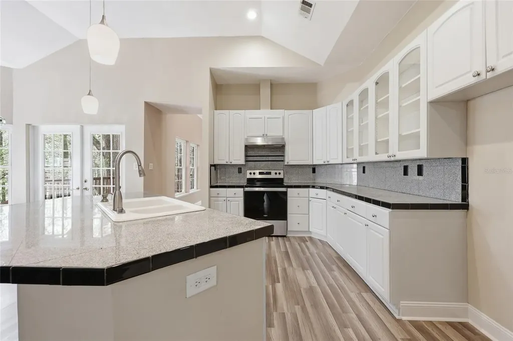 19513 NW 240th Lane High Springs FL 32643