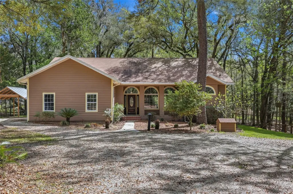 19513 NW 240th Lane High Springs FL 32643