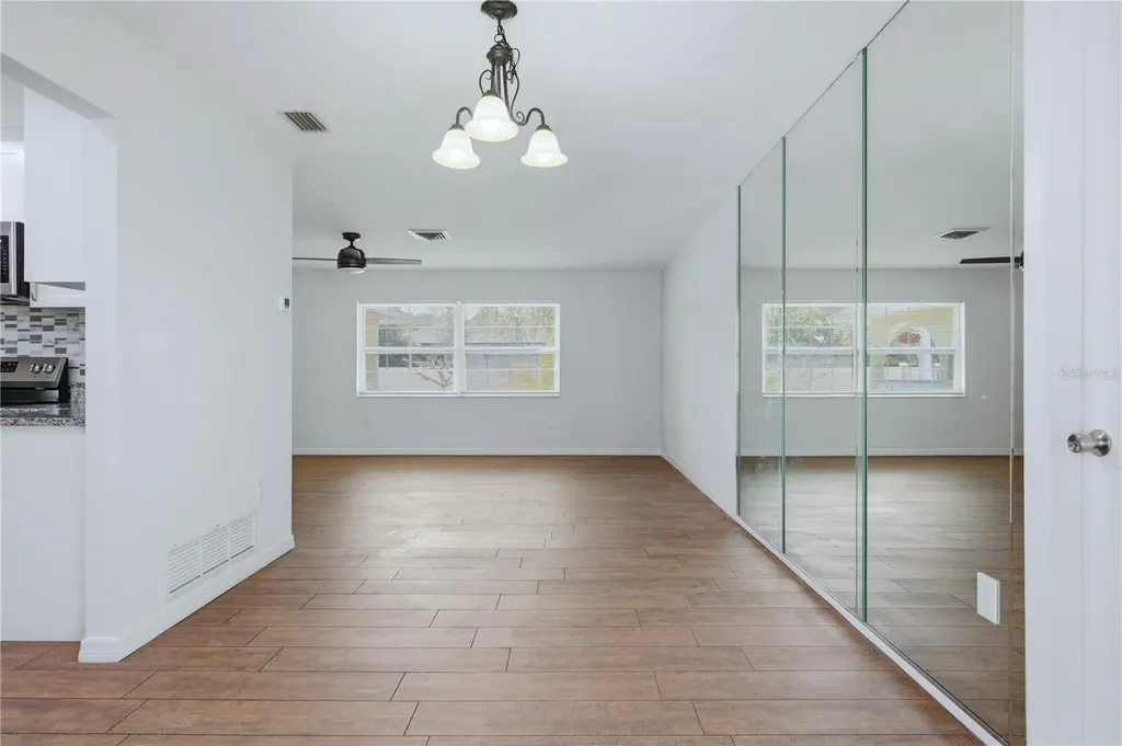 5251 Ashton Road Sarasota FL 34233
